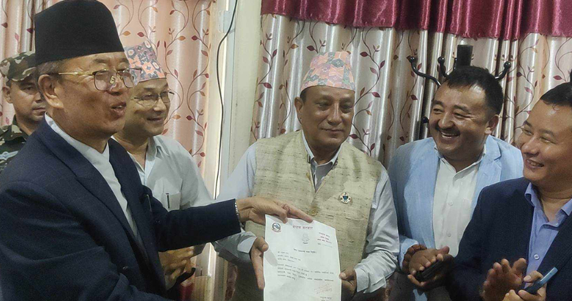 कोशी प्रदेशको मुख्यमन्त्रीमा नेपाली कांग्रेसका उद्धव थापा नियुक्त