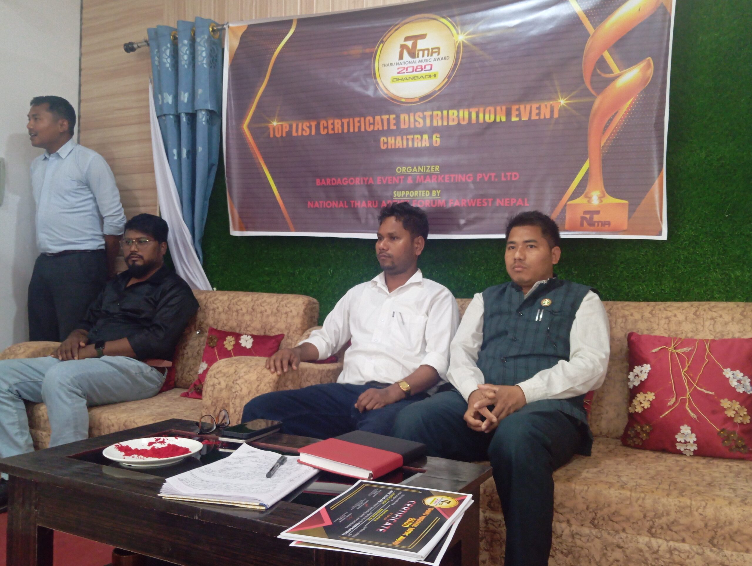 थारु राष्ट्रिय म्यूजिक अवार्ड २०८० को टप लिस्ट सार्वजनिक