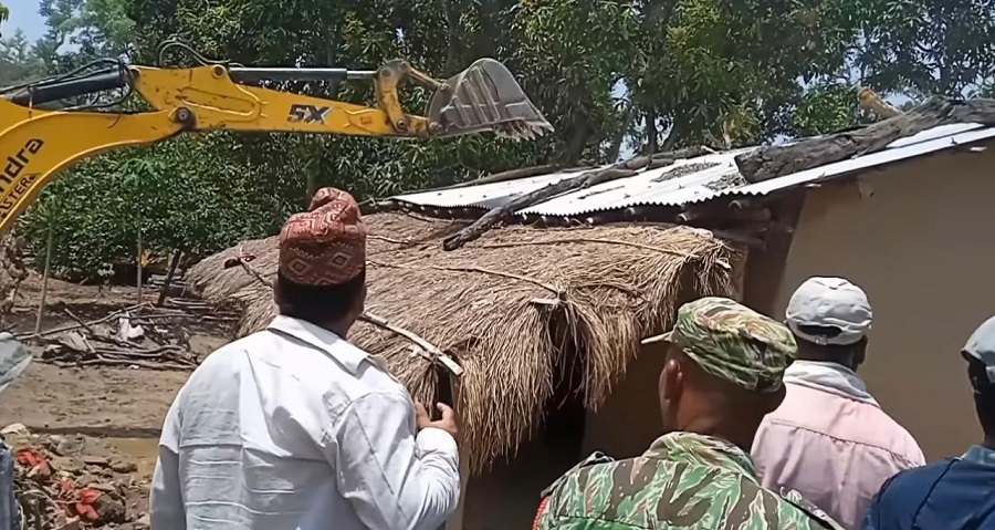 कैलालीको भजनीमा पाँच सय घर/टहरा सोमबार भत्काइए