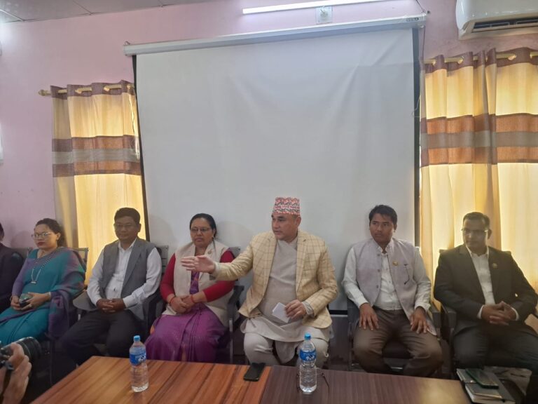 सुपमा नयाँ सरकार गठनका लागी सहयोग गर्न मुख्यमन्त्री सोदारीलाई नयाँ गठ्बन्धनको आग्रह