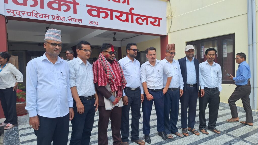 बर्दगोरियाका प्रमुख प्रशासकीय अधिकृत प्रकाश ढुङ्गानाको विदाई