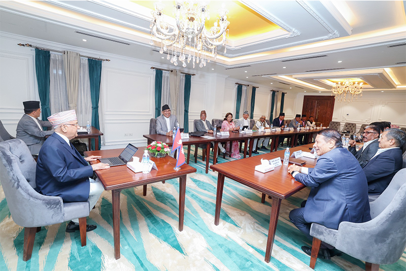 प्रधानमन्त्री ओलीले बोलाए सबै मन्त्रीलाई सिंहदरबार