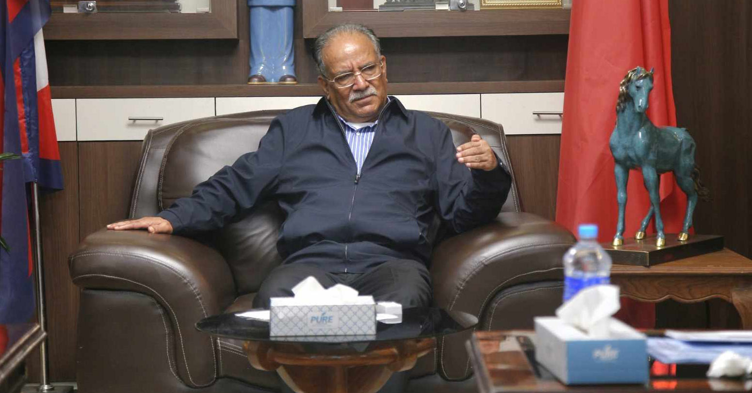 सरकार सय दिन नै भ्रष्टाचारी बचाउन मात्रै केन्द्रित : प्रचण्ड