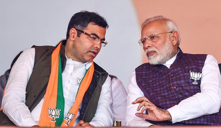 दिल्लीमा २७ वर्षपछि भाजपाले सरकार बनाउँदै