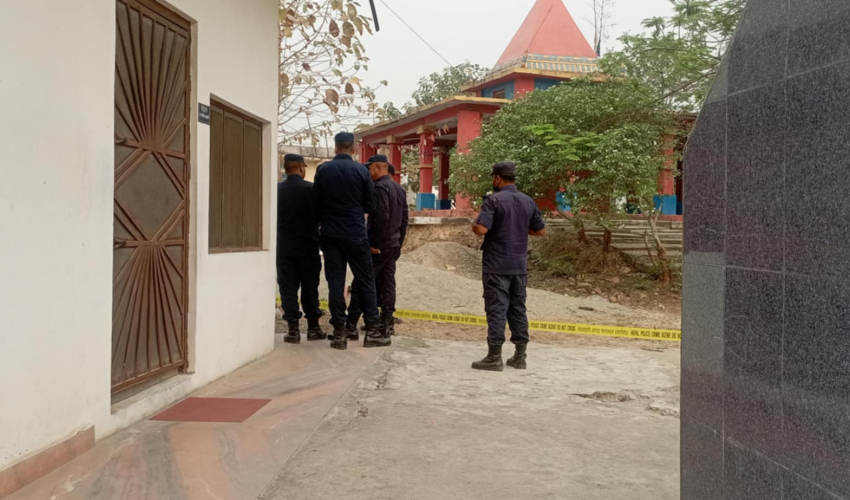 अत्तरियाको दुर्गा मन्दिरमा ढुङ्गाले हानेर एक जनाको हत्या