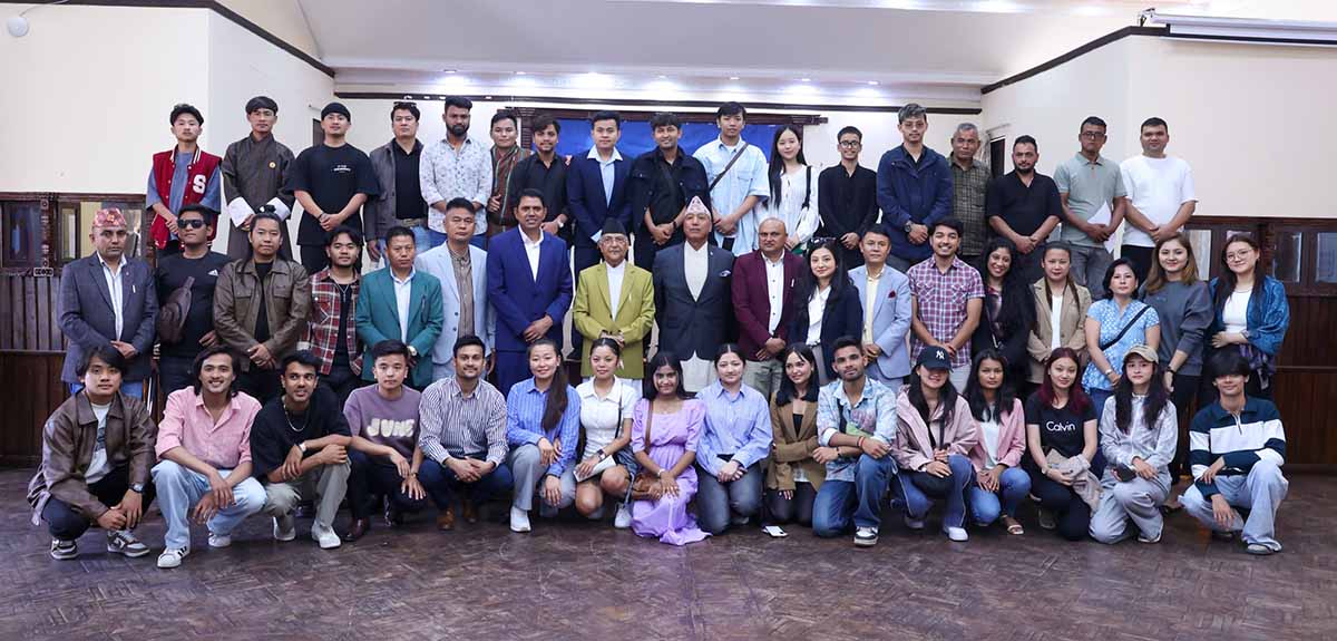 प्रधानमन्त्रीद्वारा नेपाली मूलका कलाकारको प्रतिभाको सराहना