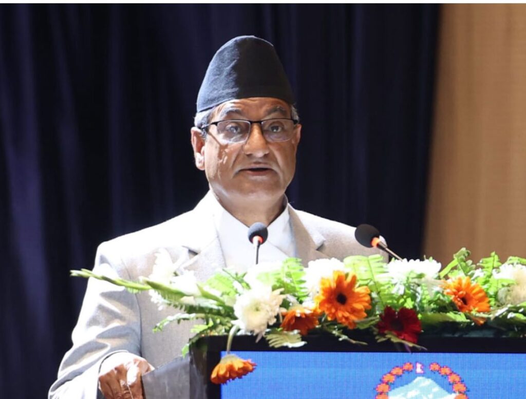 संसद्‌मा बोल्न नपाए पत्रकार सम्मेलन गर्ने गृहमन्त्री लेखकको तयारी