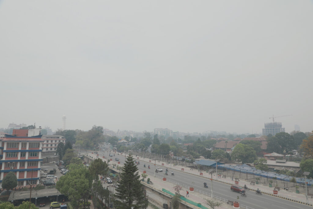 नेपालमा वायु प्रदूषण मानव स्वास्थ्यका लागि सबैभन्दा ठूलो जोखिम