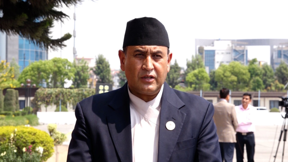 आफूलाई मात्रै फाइदा पुग्ने कानुन बन्नुपर्छ भन्ने धारणा कर्मचारी नेतृत्वको देखियो