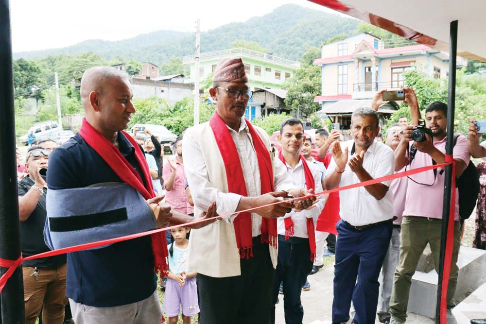 दोस्रो चरणको पेट्रोलियम पाइप लाइन परियोजनाको अमलेखगन्जदेखि लोथरसम्म पाइप लाइन विस्तार सुरु