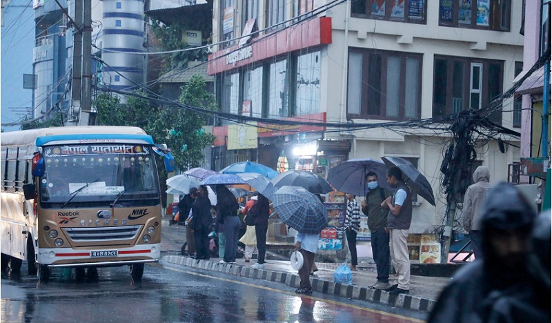 दशैंको टीकाको भोलिपल्टदेखि देशका केही ठाउँमा मुसल्धारे बर्षाको सम्भावना