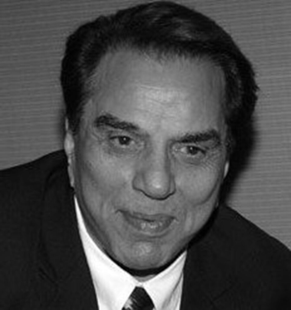 बलिउड अभिनेता धर्मेन्द्र देवलको निधन