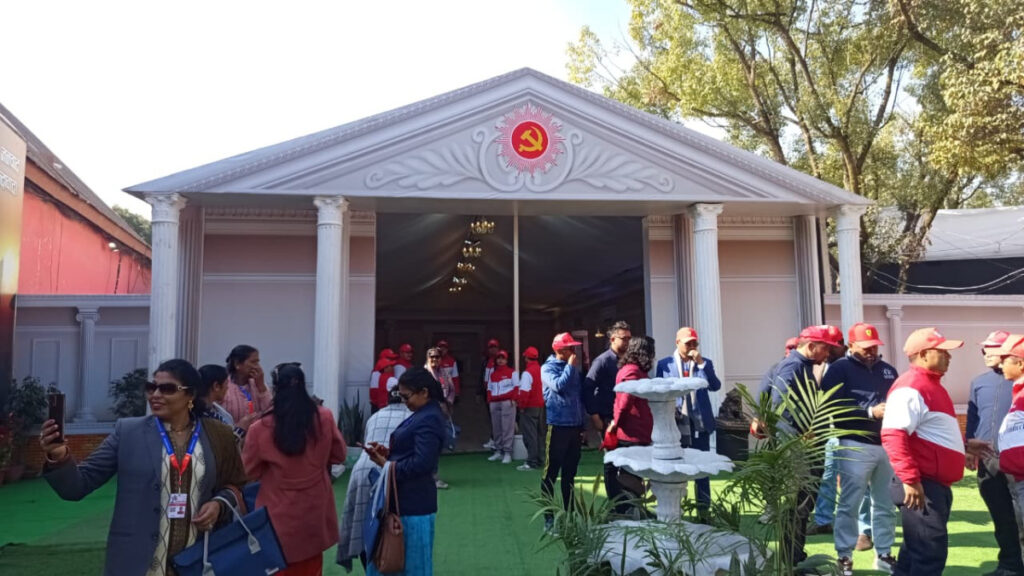 एमालेको नेतृत्व छान्न आज भएन  मतदान, भोलि बिहान ८ बजेदेखि सुरु हुने