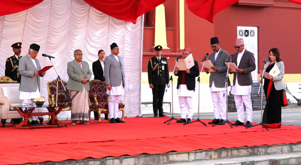 चार मन्त्रीले लिए पद तथा गोपनीयताको शपथ