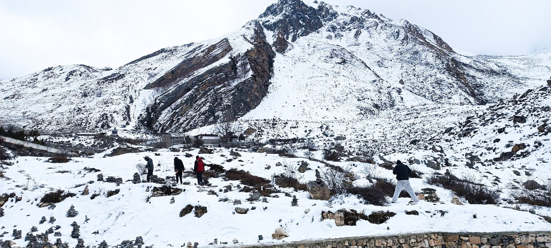 मुस्ताङ मुक्तिक्षेत्रमा हिमपात
