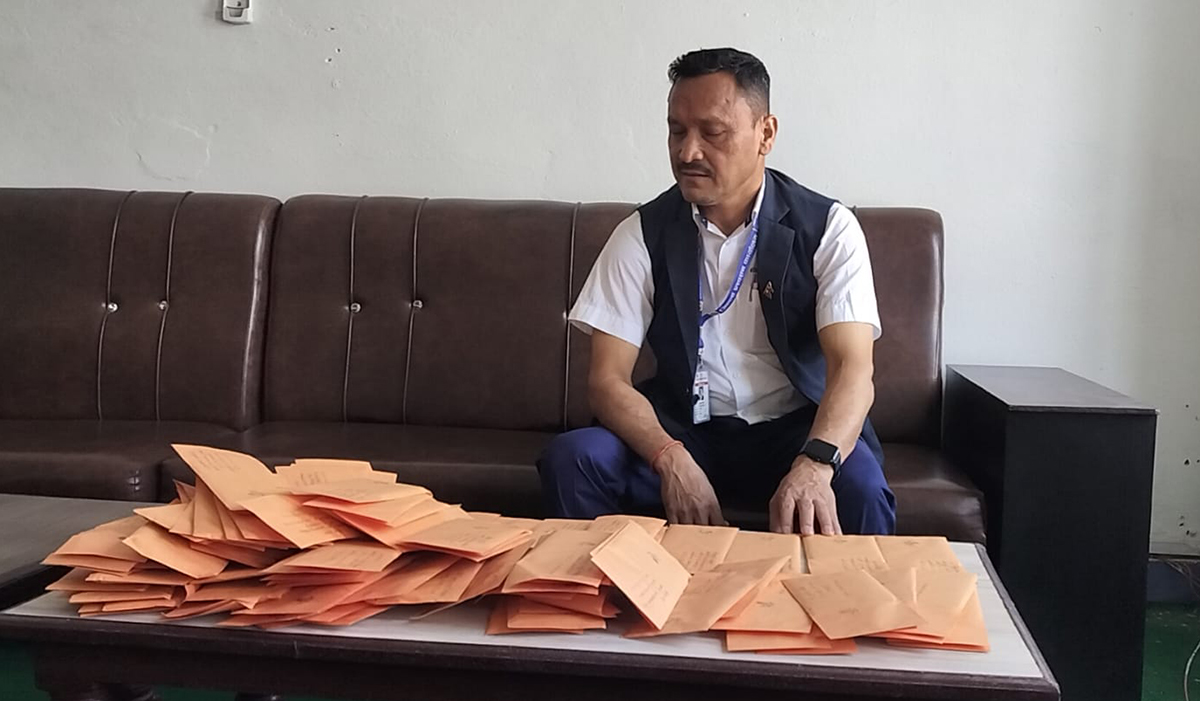 अब घरमै राहदानी, नागरिकता राष्ट्रिय परिचयपत्र