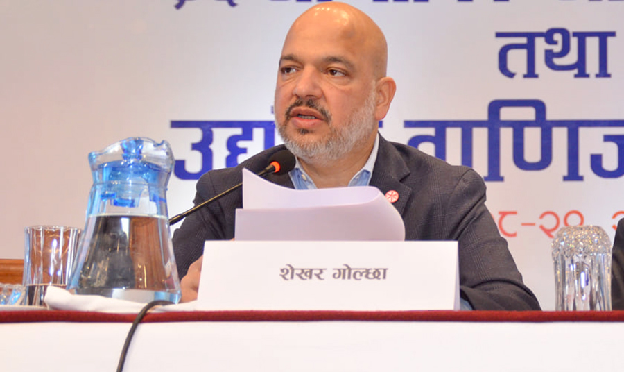 व्यवसायी शेखर गोल्छा पक्राउ